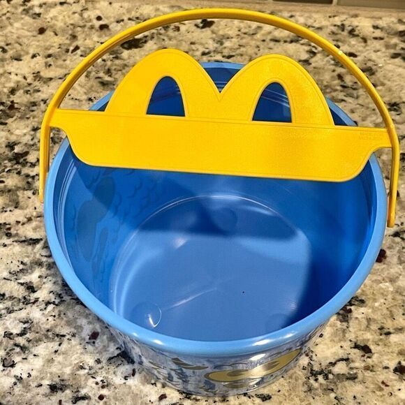 NEW! 2024 MCDONALDS HAPPY MEAL BLUE MONSTER BOO HALLOWEEN BUCKET - Picture 4 of 4